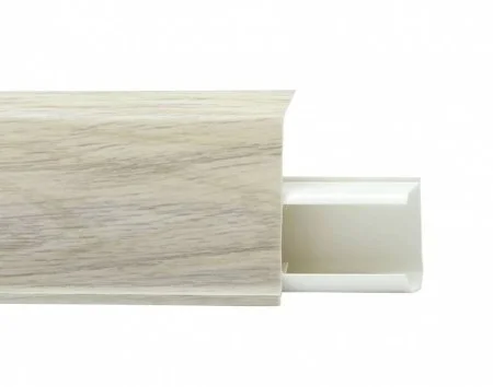 Пластиковый плинтус Royce №526 Дуб Орегон (55х23х2200мм) в Новокузнецке