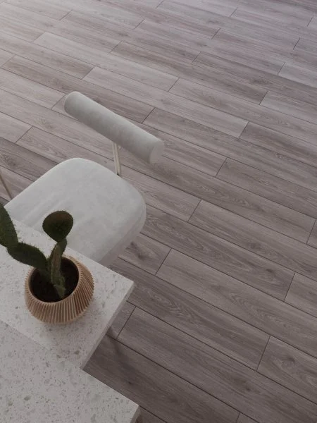 Ламинат Egger PRO 10/33 4V Дуб Камвуния серый EPL221 в Новокузнецке