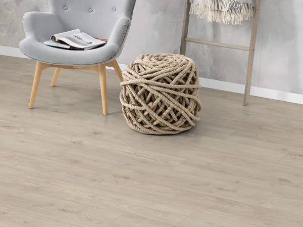 Ламинат Egger PRO 8/33 4V Вуд Ашкрофт EPL039 в Новокузнецке