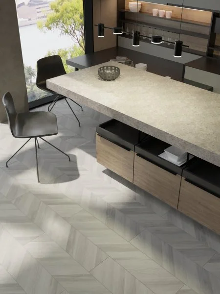 Ламинат Egger PRO 8/33 4V Large Дуб Кестинкорт Пепел левая EPL243F4CL в Новокузнецке