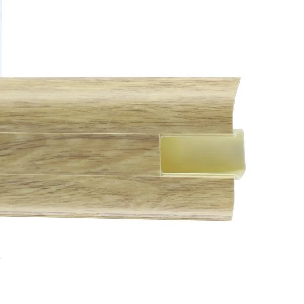 Пластиковый плинтус Royce №819 Дуб Летний (58х22х2200мм) в Новокузнецке