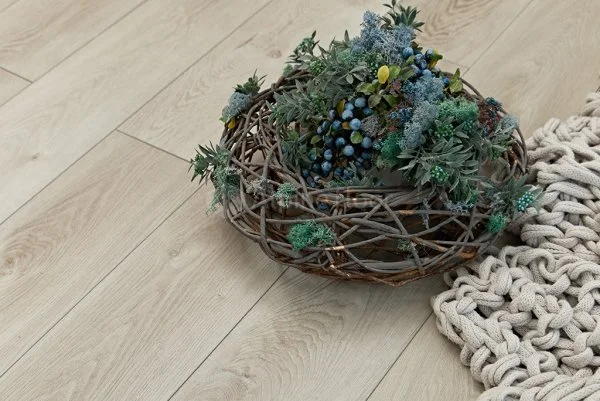 Кварц-виниловая плитка Alpine Floor Premium XL Дуб Белая Ночь ЕСО 7-2, 8 мм. 43 класс в Новокузнецке