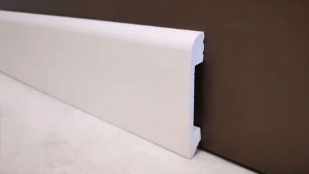 Плинтус Solid UHD 05/80 (80х13х2400 мм) в Новокузнецке