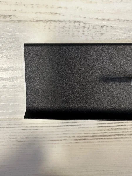 Алюминиевый плинтус Bonkeel ПЛ80 515л Черный (78,5х11,2х2500мм) в Новокузнецке