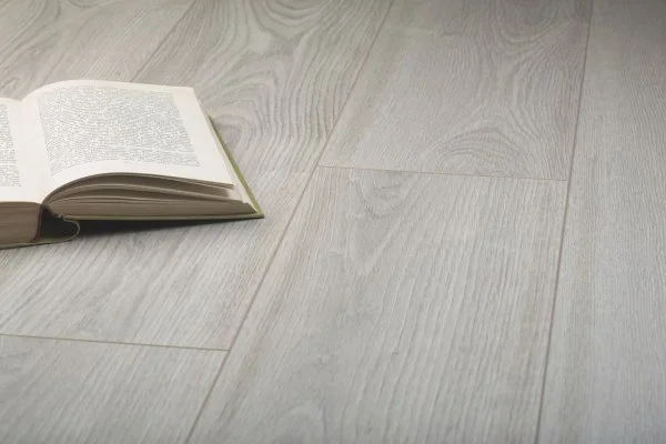 Ламинат Kronopol Platinium Milo Aqua Block 3034 Ferrara Oak в Новокузнецке